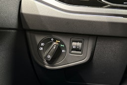valkoinen Volkswagen Taigo 2022 kuva 27.