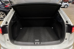 valkoinen Volkswagen Taigo 2022 kuva 29.