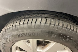 Sininen Volkswagen Taigo 2022 kuva 13.