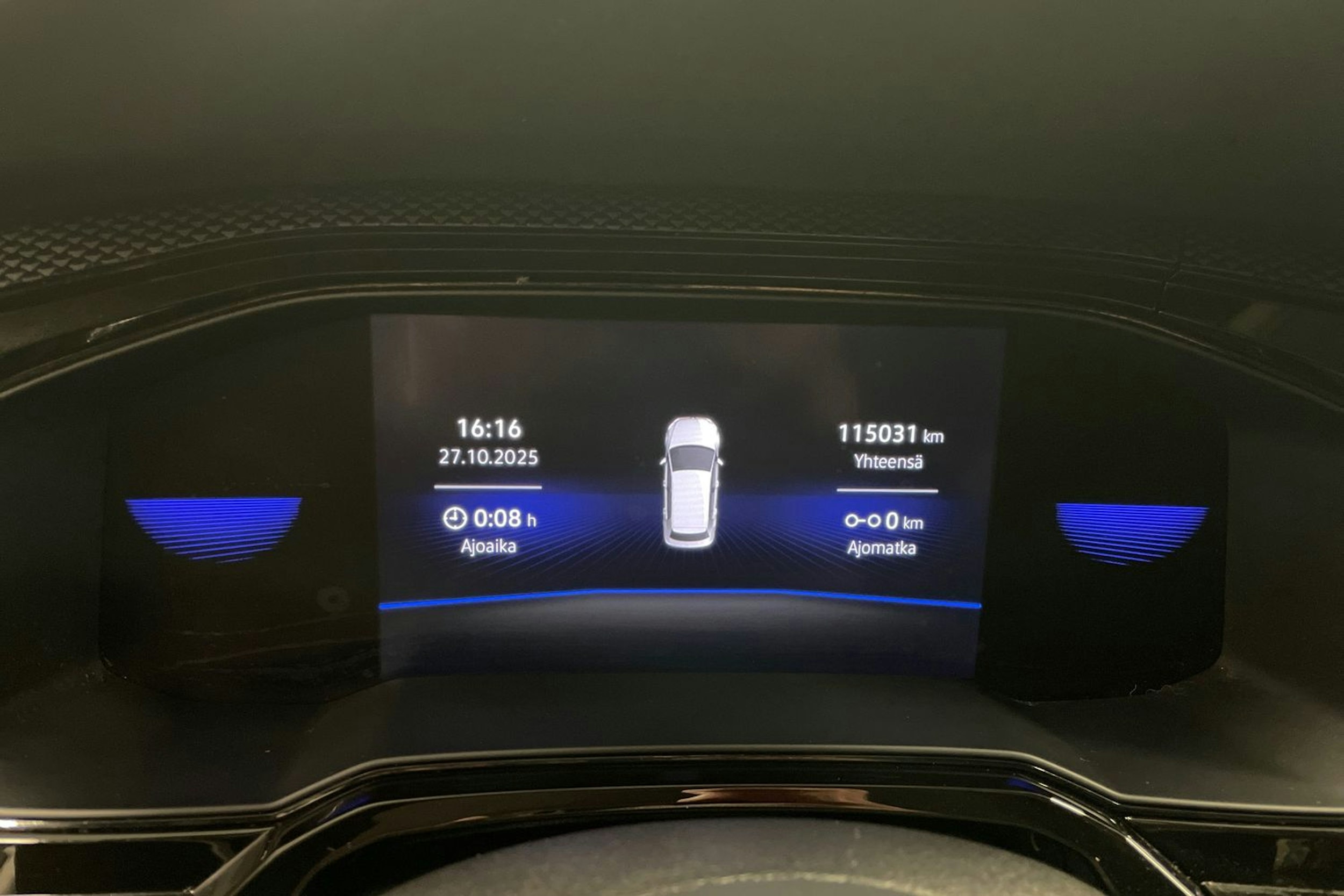 Sininen Volkswagen Taigo 2022 kuva 14.