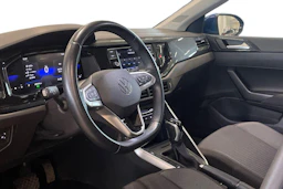 sininen Volkswagen Taigo 2022 kuva 6.