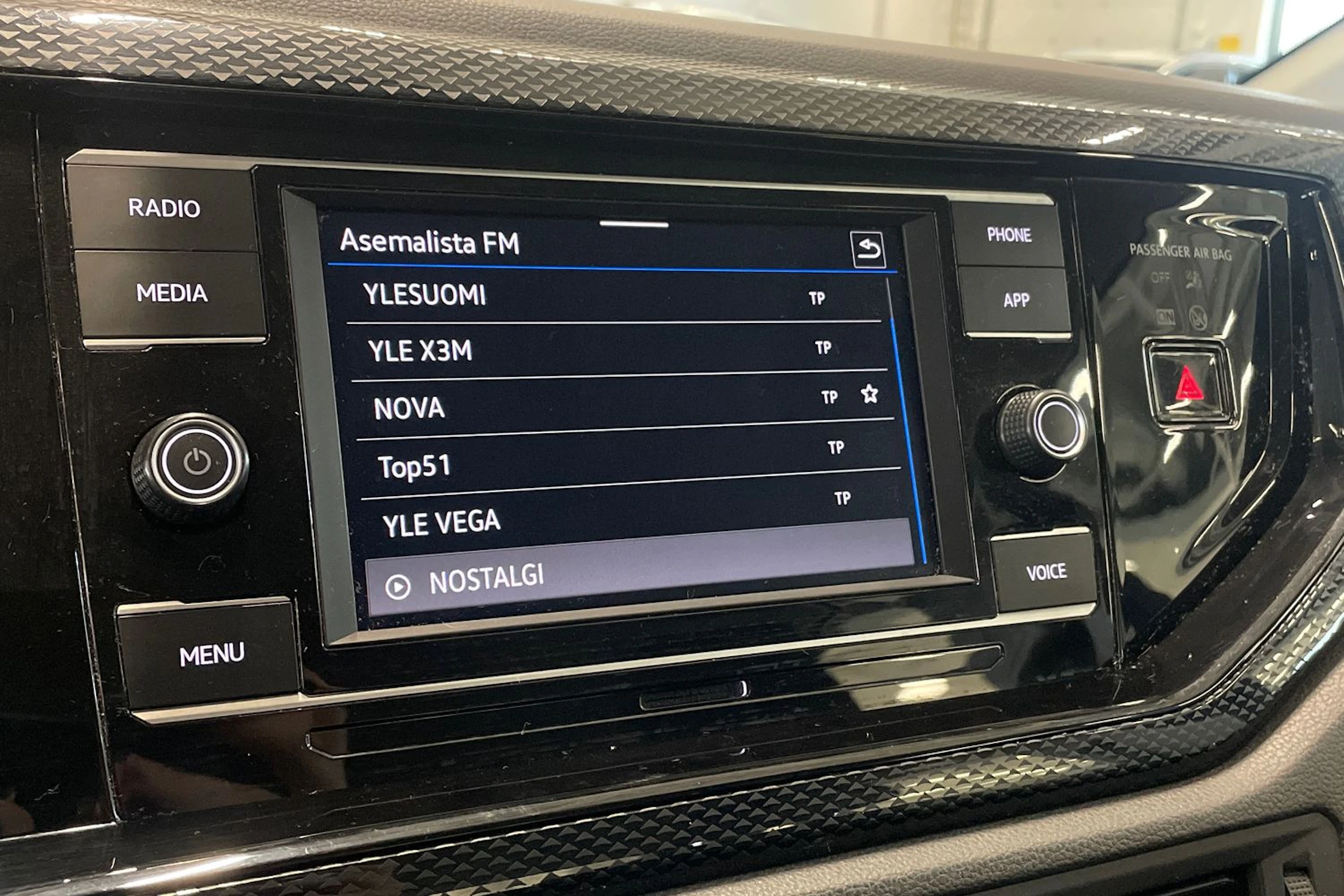 sininen Volkswagen Taigo 2022 kuva 17.