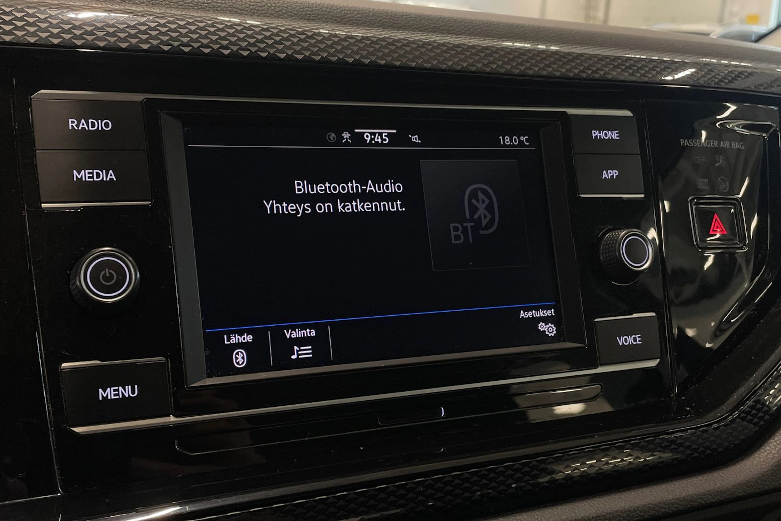 sininen Volkswagen Taigo 2022 kuva 18.