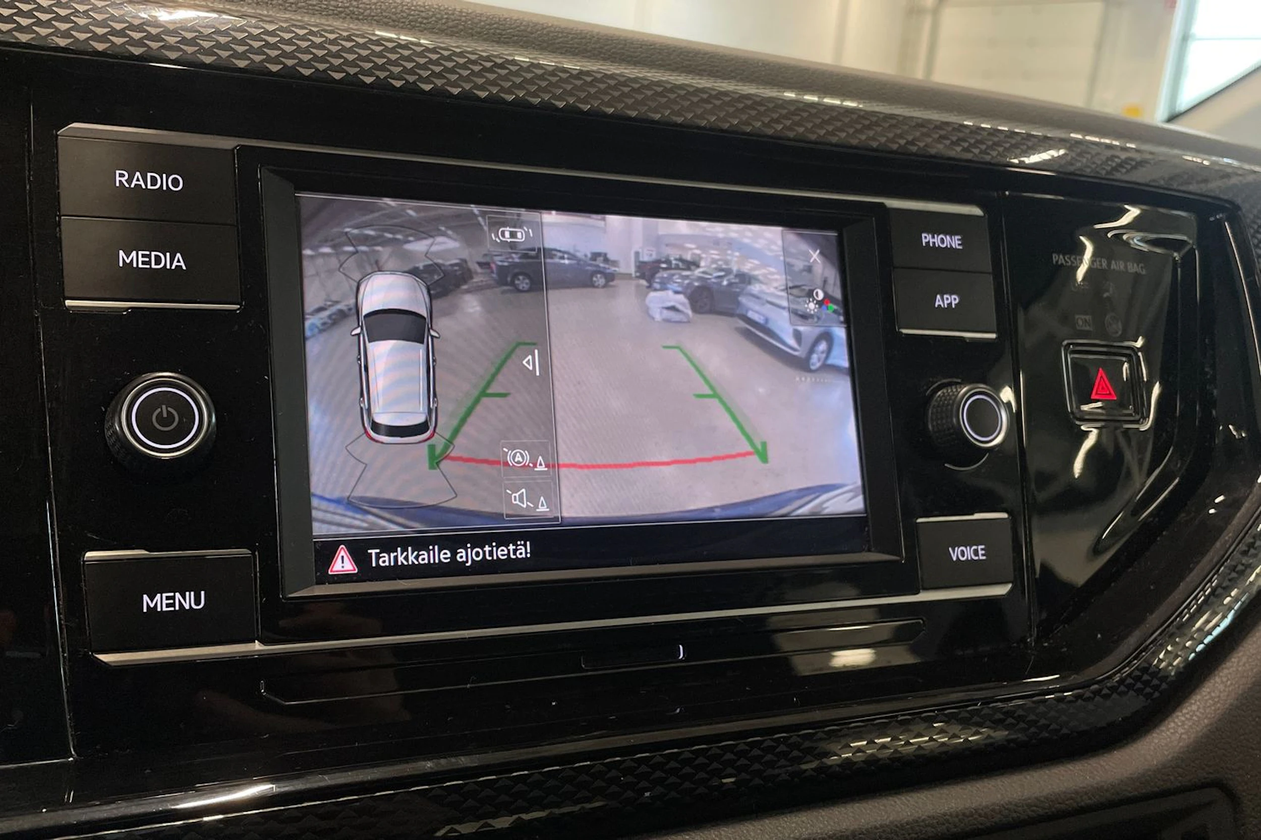 sininen Volkswagen Taigo 2022 kuva 21.