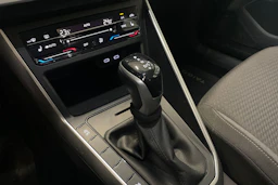 sininen Volkswagen Taigo 2022 kuva 22.