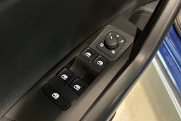 sininen Volkswagen Taigo 2022 kuva 23.