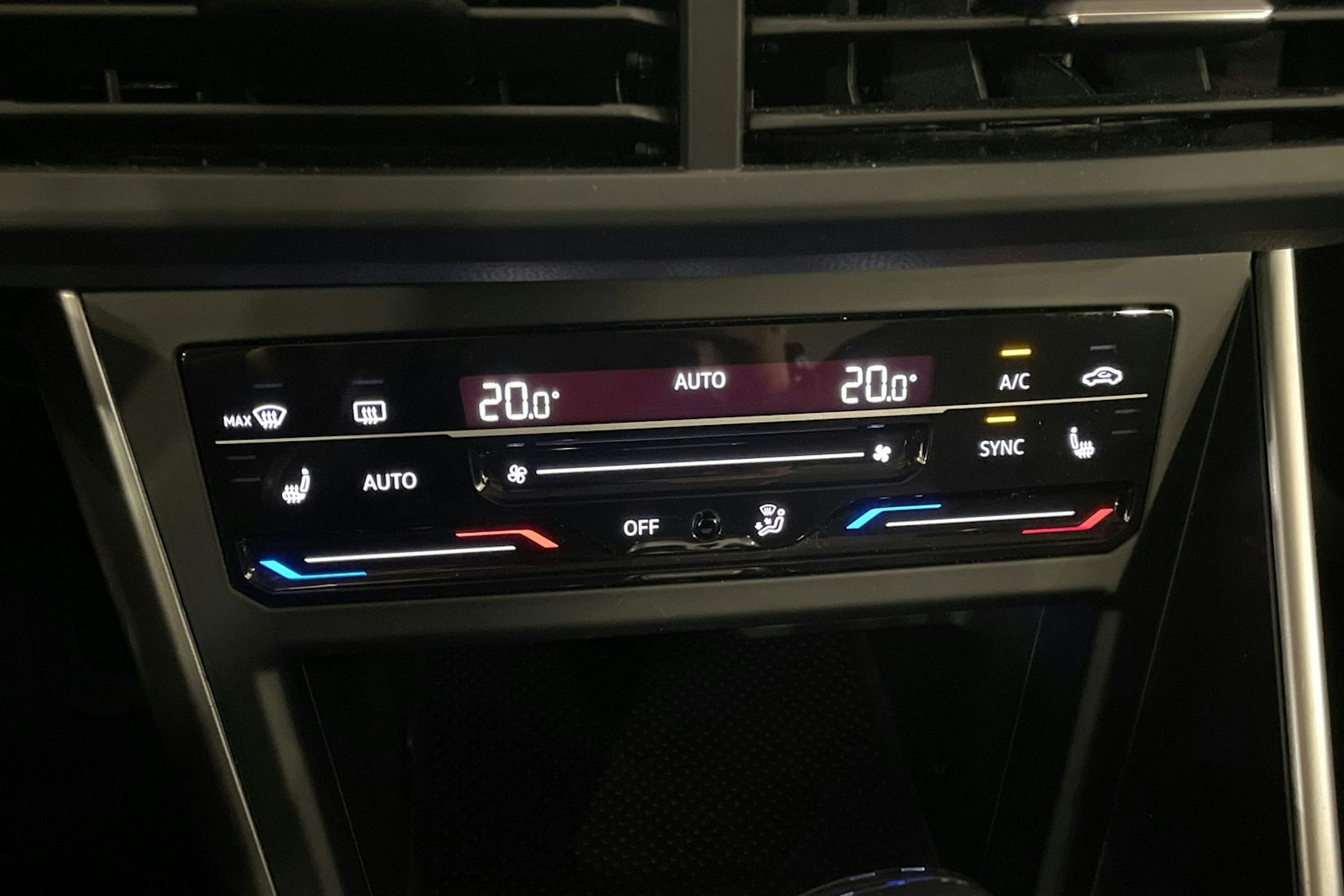 met. Harmaa Volkswagen Taigo 2022 kuva 17.