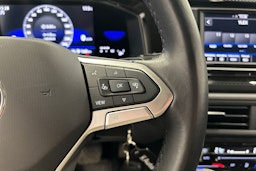 sininen Volkswagen Taigo 2022 kuva 20.