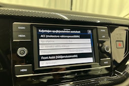 sininen Volkswagen Taigo 2022 kuva 27.