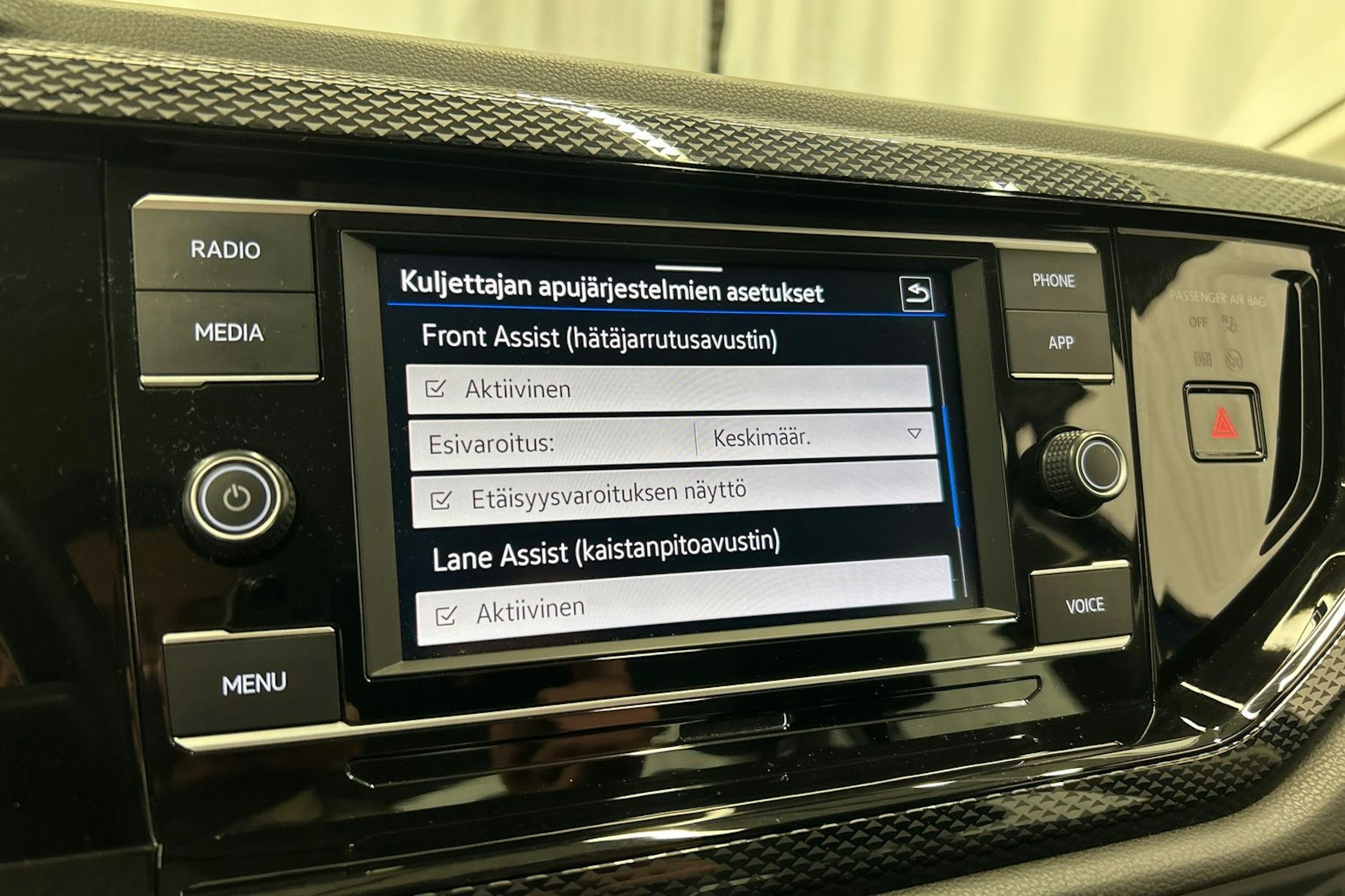 sininen Volkswagen Taigo 2022 kuva 21.