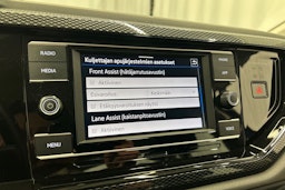 sininen Volkswagen Taigo 2022 kuva 21.