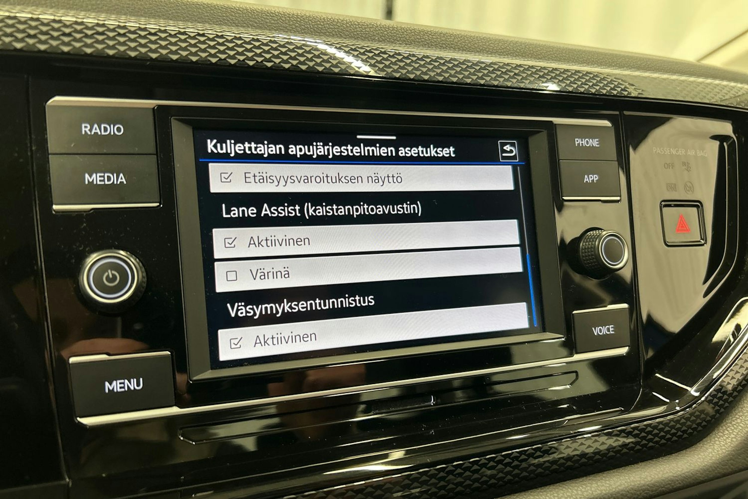 sininen Volkswagen Taigo 2022 kuva 22.