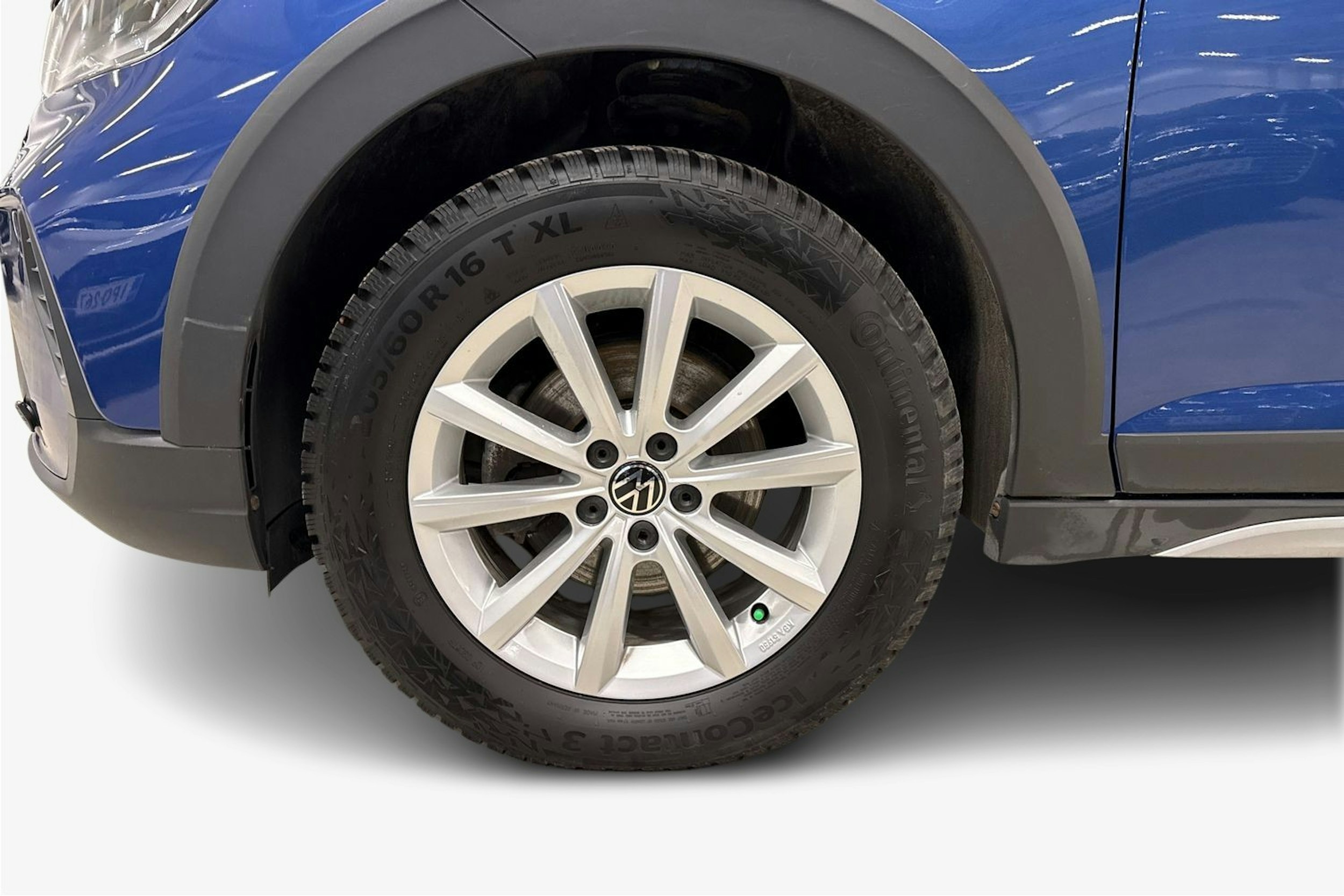 sininen Volkswagen Taigo 2022 kuva 11.