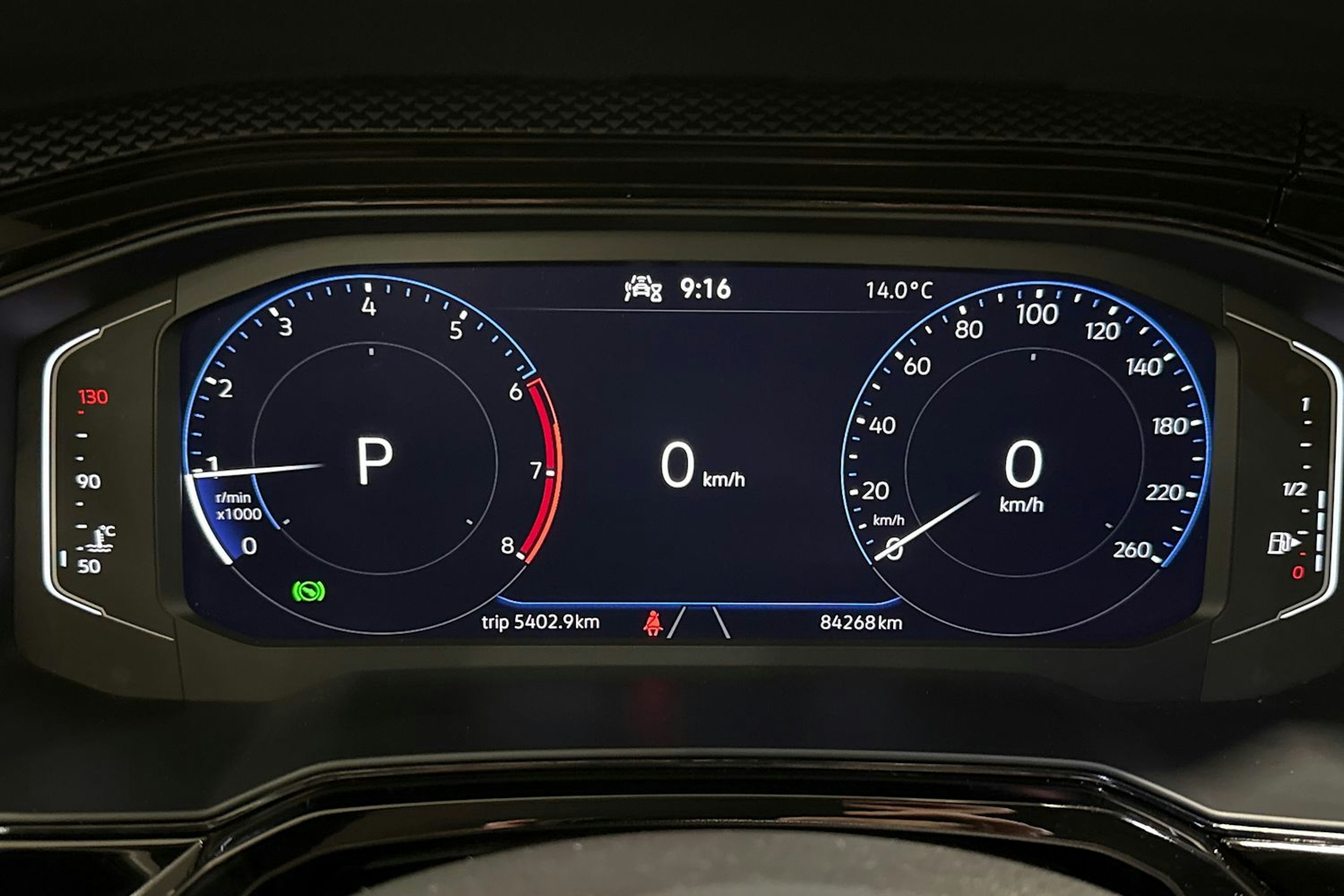 sininen Volkswagen Taigo 2022 kuva 15.