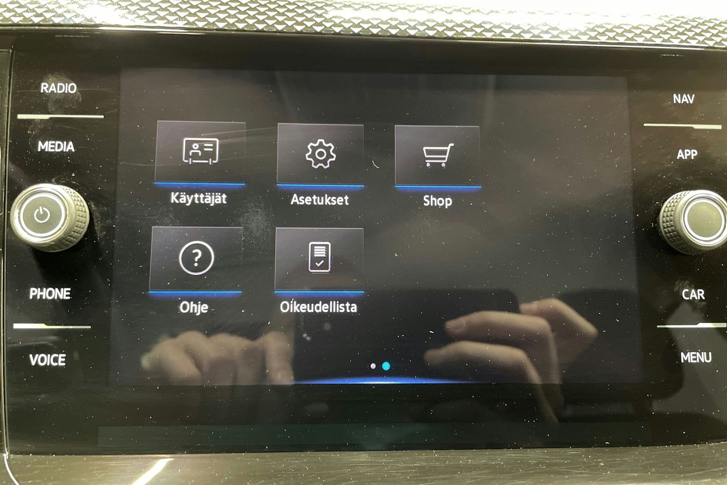Punainen Volkswagen Taigo 2022 kuva 18.