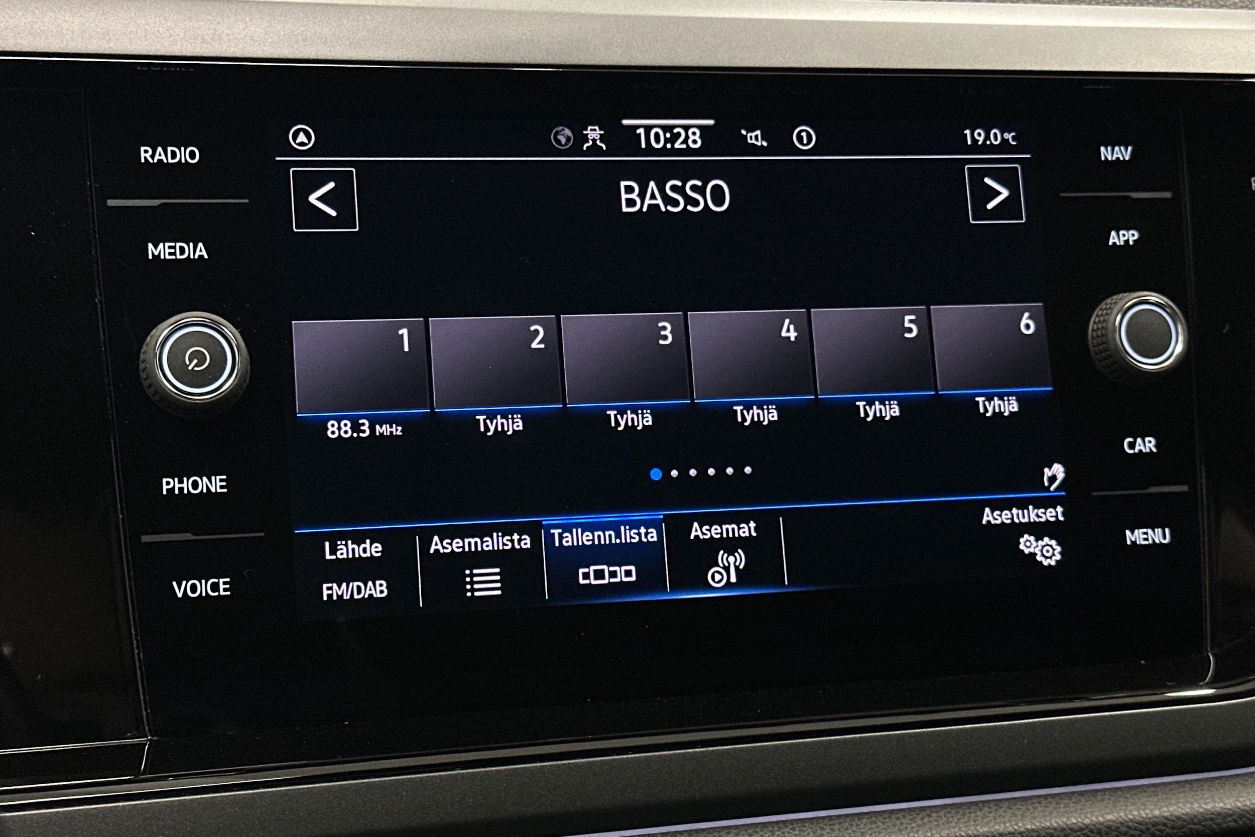 valkoinen Volkswagen Taigo 2022 kuva 18.