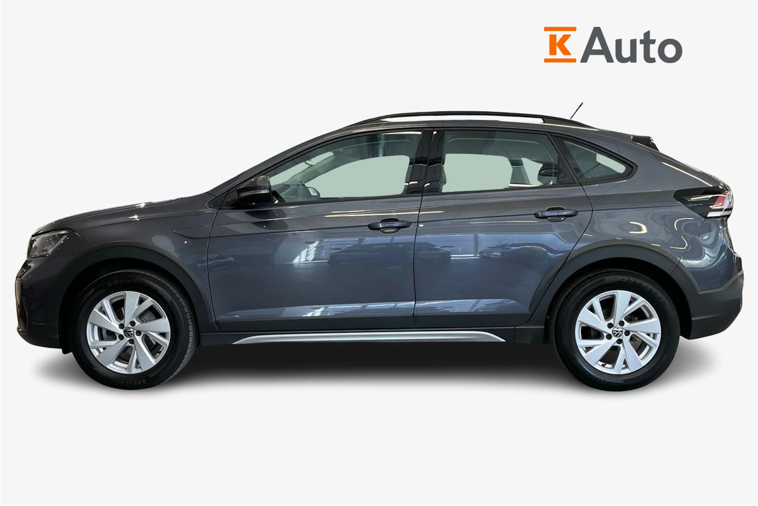 harmaa Volkswagen Taigo 2022 kuva 7.