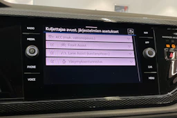 harmaa Volkswagen Taigo 2022 kuva 20.