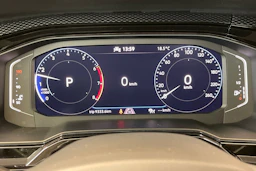 harmaa Volkswagen Taigo 2022 kuva 22.