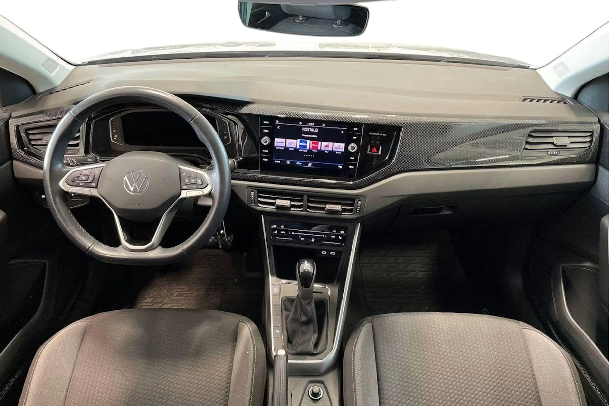 met. harmaa Volkswagen Taigo 2022 kuva 7.