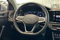 met. harmaa Volkswagen Taigo 2022 kuva 12.