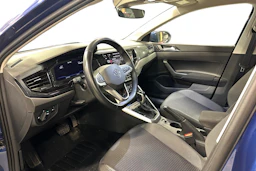 sininen Volkswagen Taigo 2022 kuva 3.