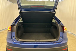 sininen Volkswagen Taigo 2022 kuva 20.