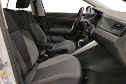 Valkoinen Volkswagen Taigo 2022 kuva 7.