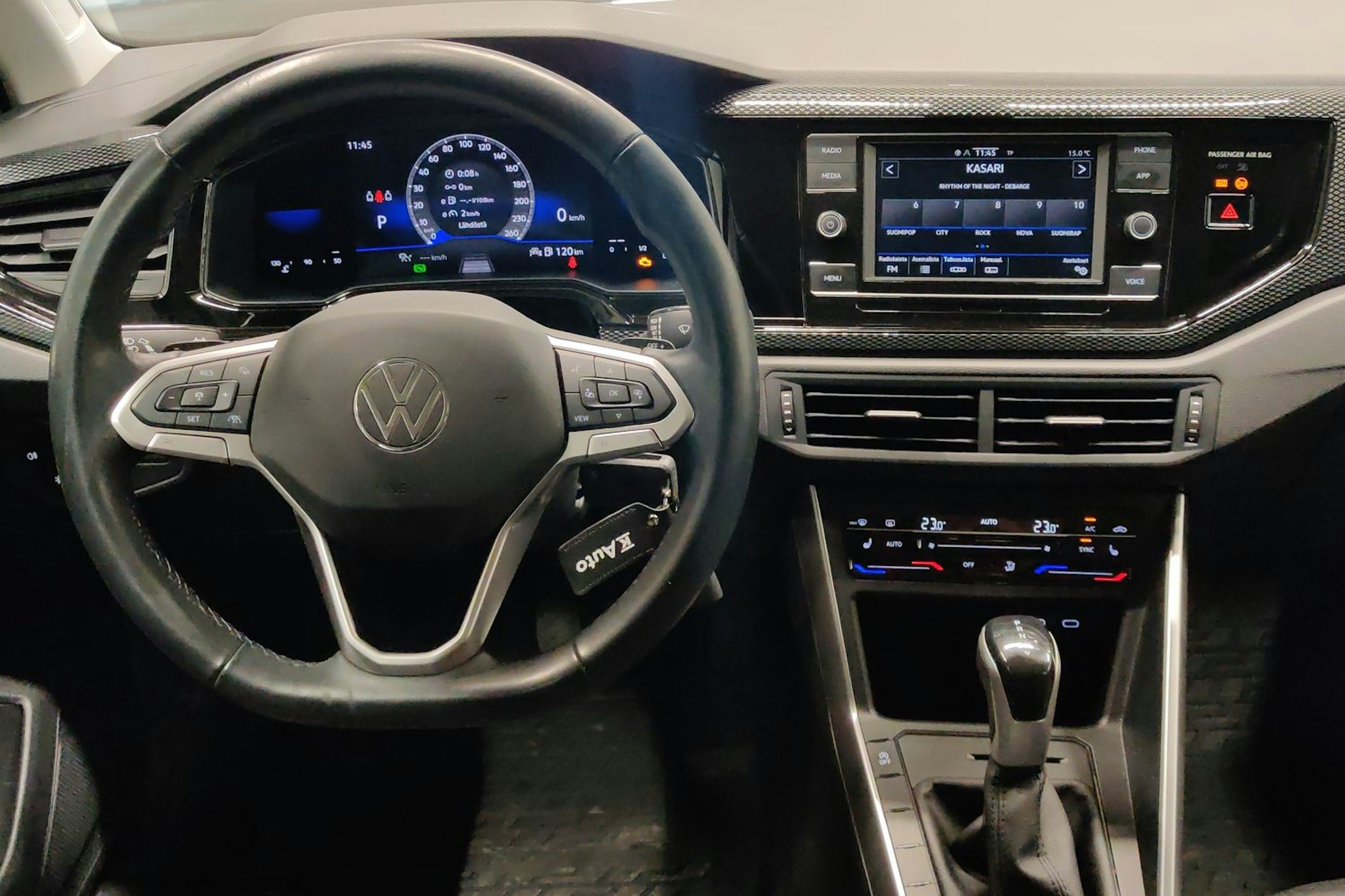 Valkoinen Volkswagen Taigo 2022 kuva 9.