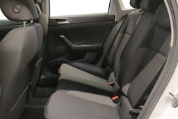 Valkoinen Volkswagen Taigo 2022 kuva 10.