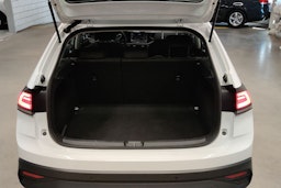 Valkoinen Volkswagen Taigo 2022 kuva 14.