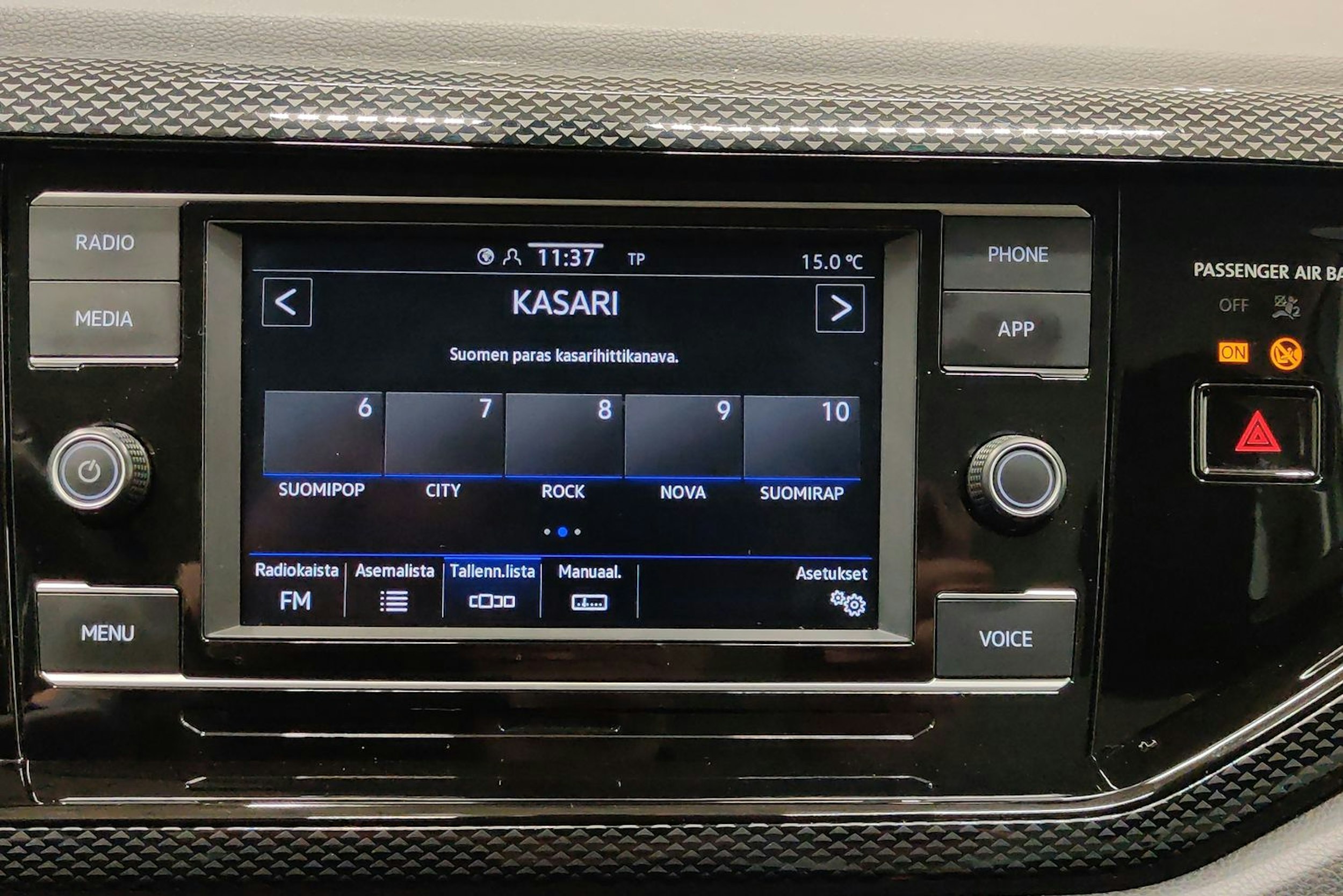 Valkoinen Volkswagen Taigo 2022 kuva 17.