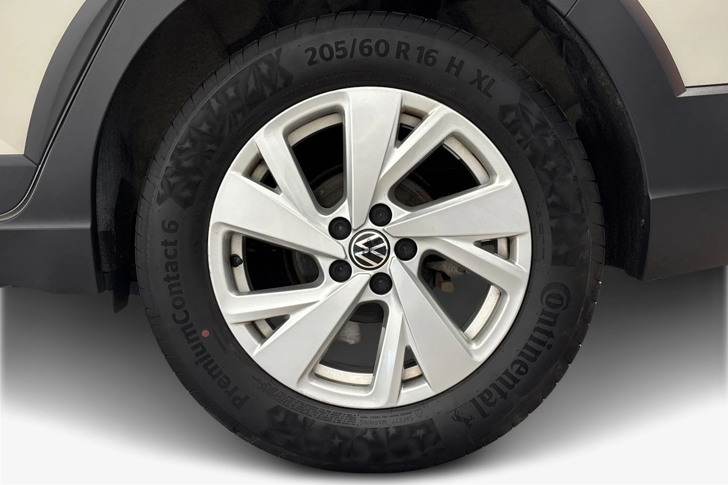 harmaa Volkswagen Taigo 2022 kuva 9.