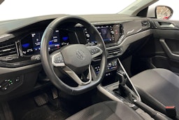 Valkoinen Volkswagen Taigo 2022 kuva 3.
