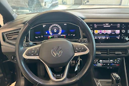 harmaa Volkswagen Taigo 2022 kuva 33.