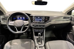 Valkoinen Volkswagen Taigo 2023 kuva 9.