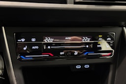 Valkoinen Volkswagen Taigo 2023 kuva 28.