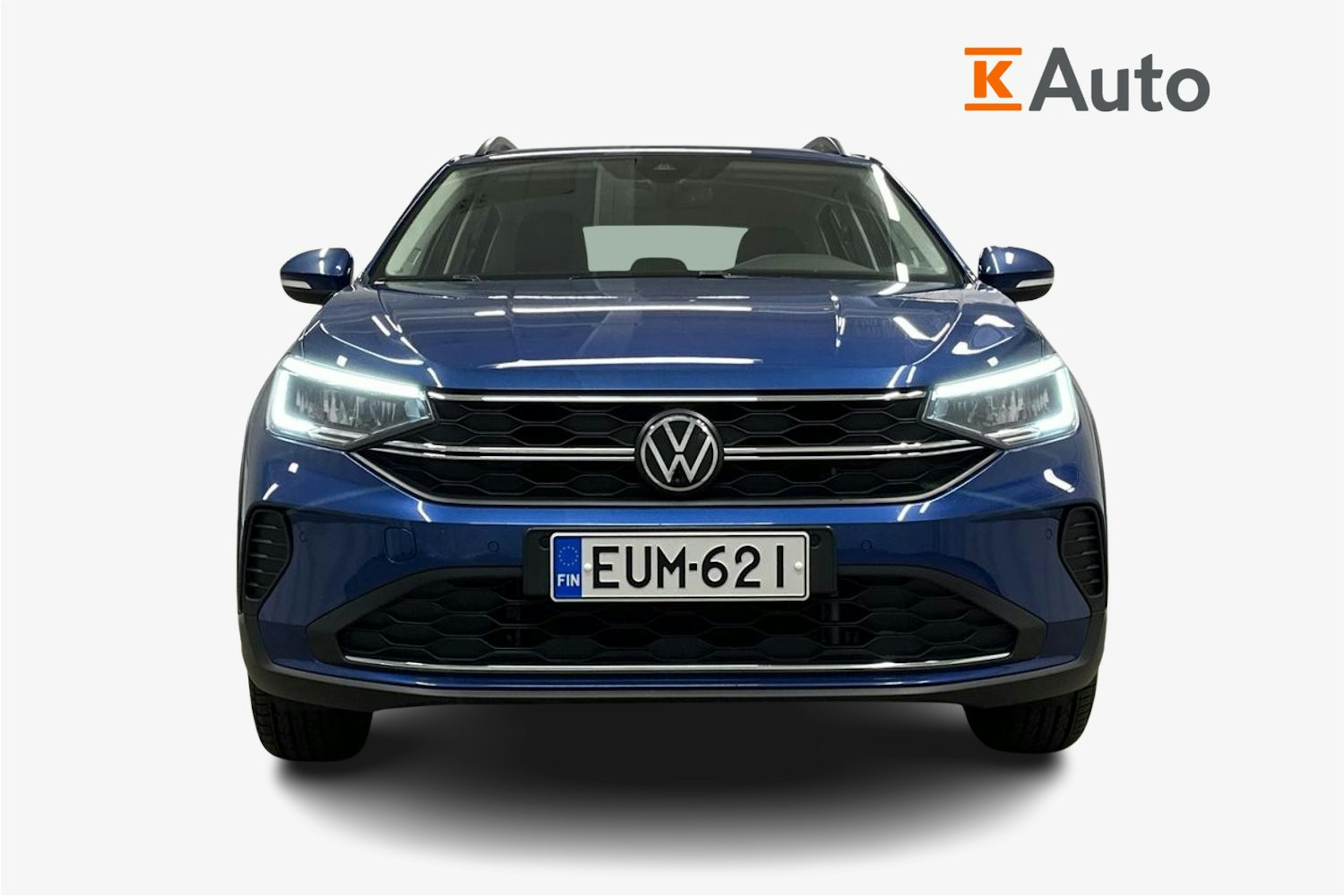 sininen Volkswagen Taigo 2023 kuva 4.