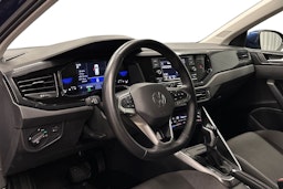 sininen Volkswagen Taigo 2023 kuva 6.
