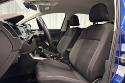 sininen Volkswagen Taigo 2023 kuva 11.