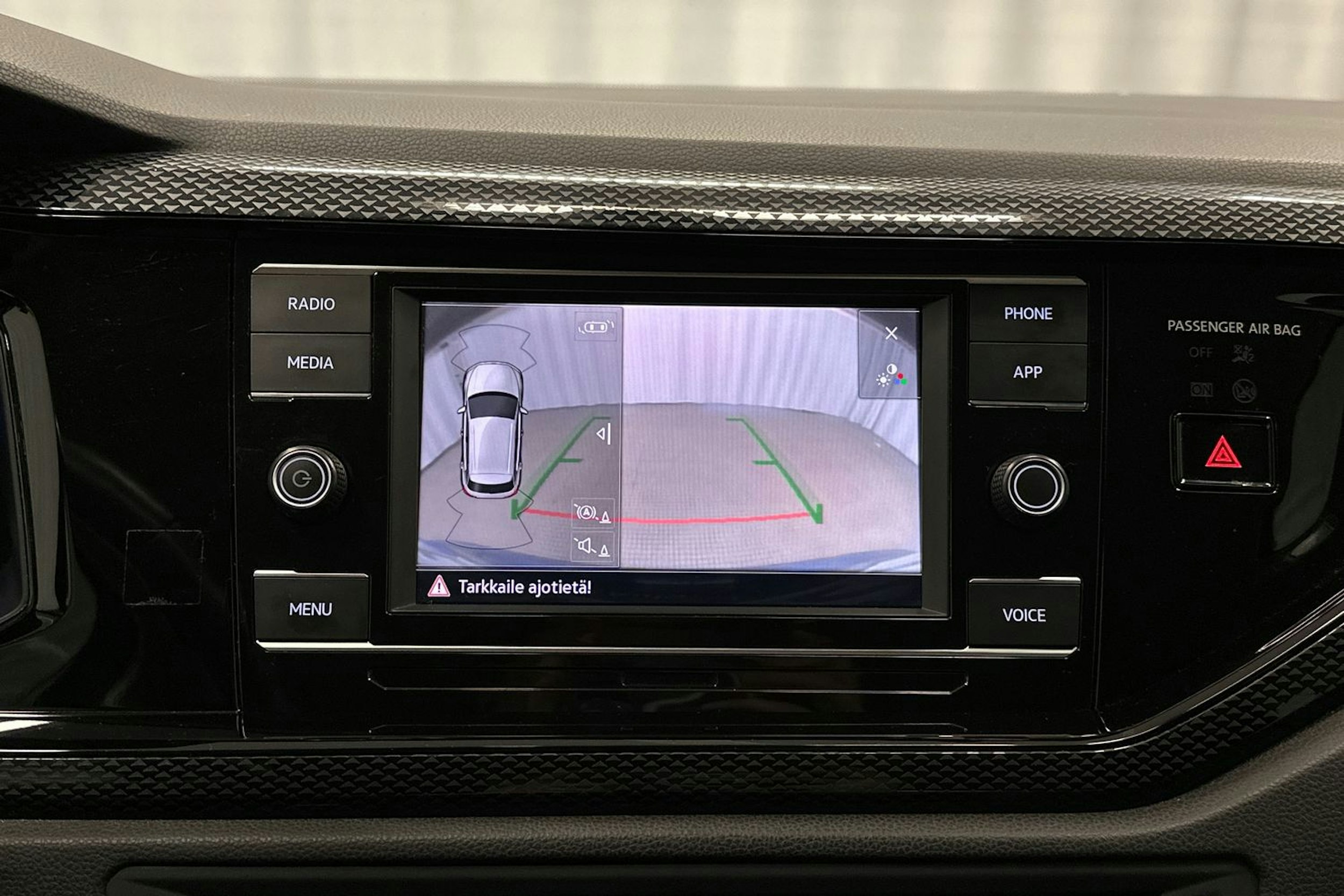 sininen Volkswagen Taigo 2023 kuva 21.