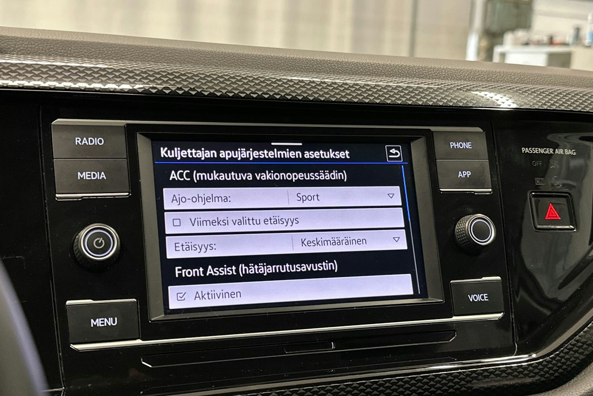 valkoinen Volkswagen Taigo 2023 kuva 23.
