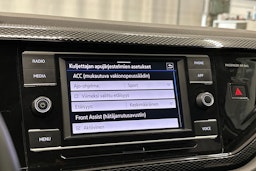 valkoinen Volkswagen Taigo 2023 kuva 23.