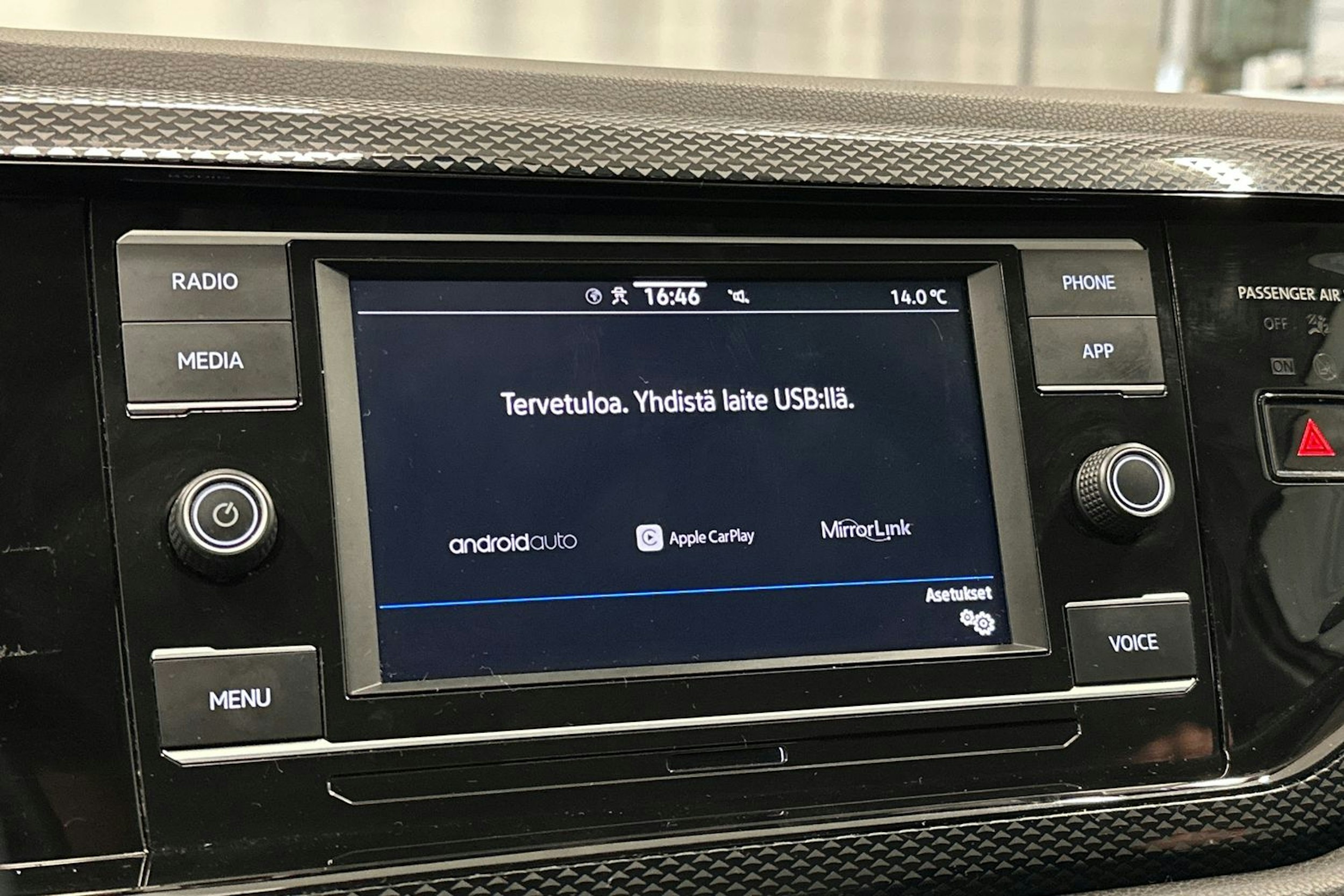 valkoinen Volkswagen Taigo 2023 kuva 25.