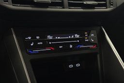 valkoinen Volkswagen Taigo 2023 kuva 22.