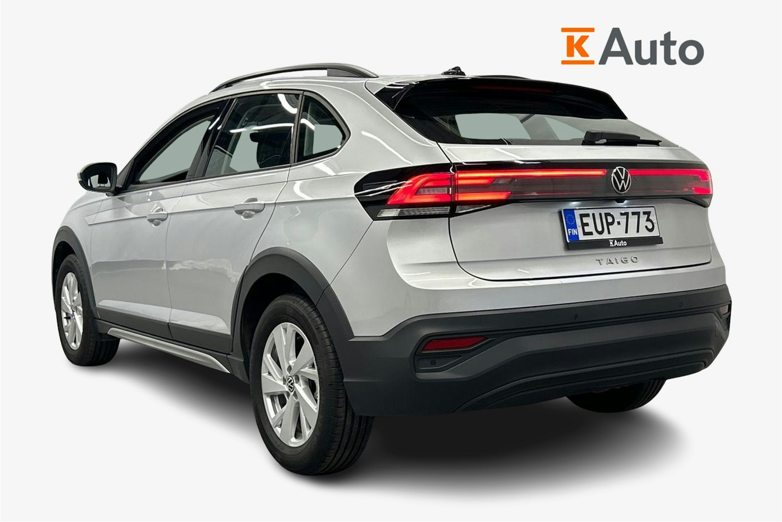 harmaa Volkswagen Taigo 2023 kuva 2.