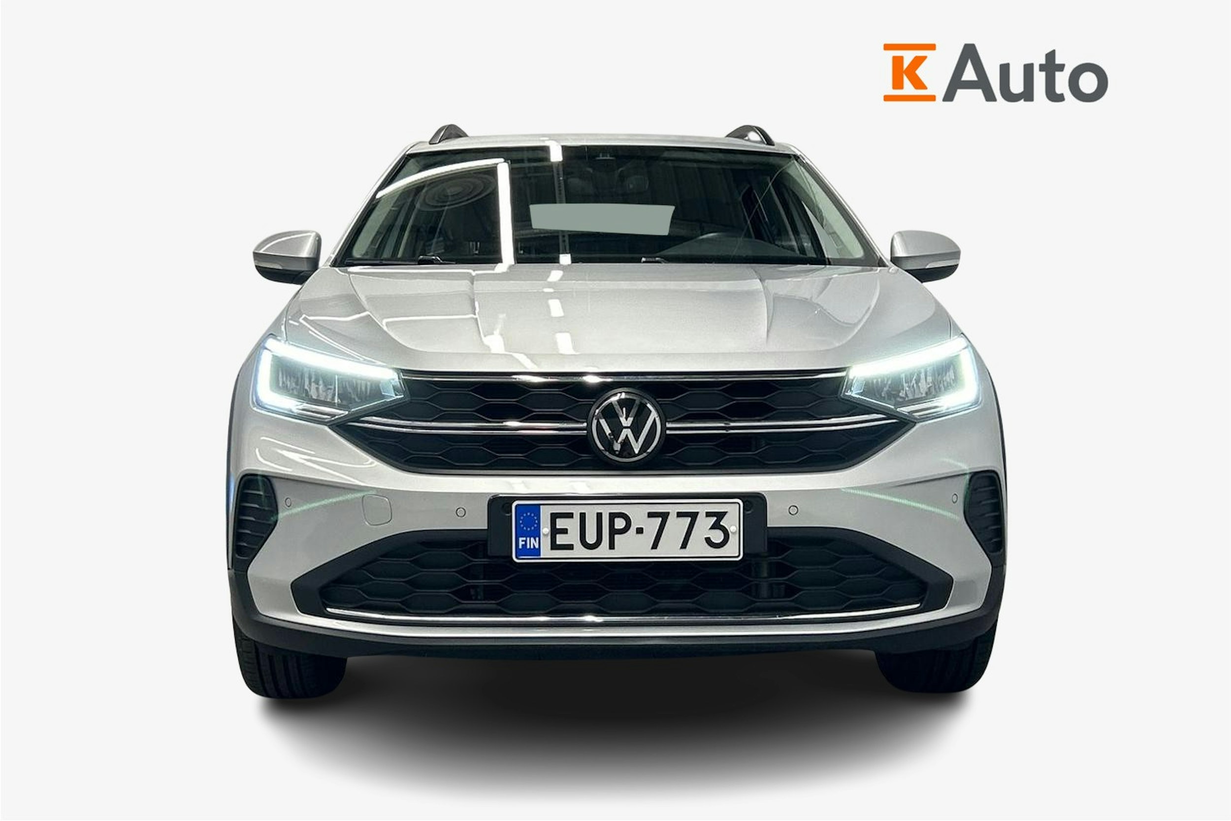 harmaa Volkswagen Taigo 2023 kuva 5.
