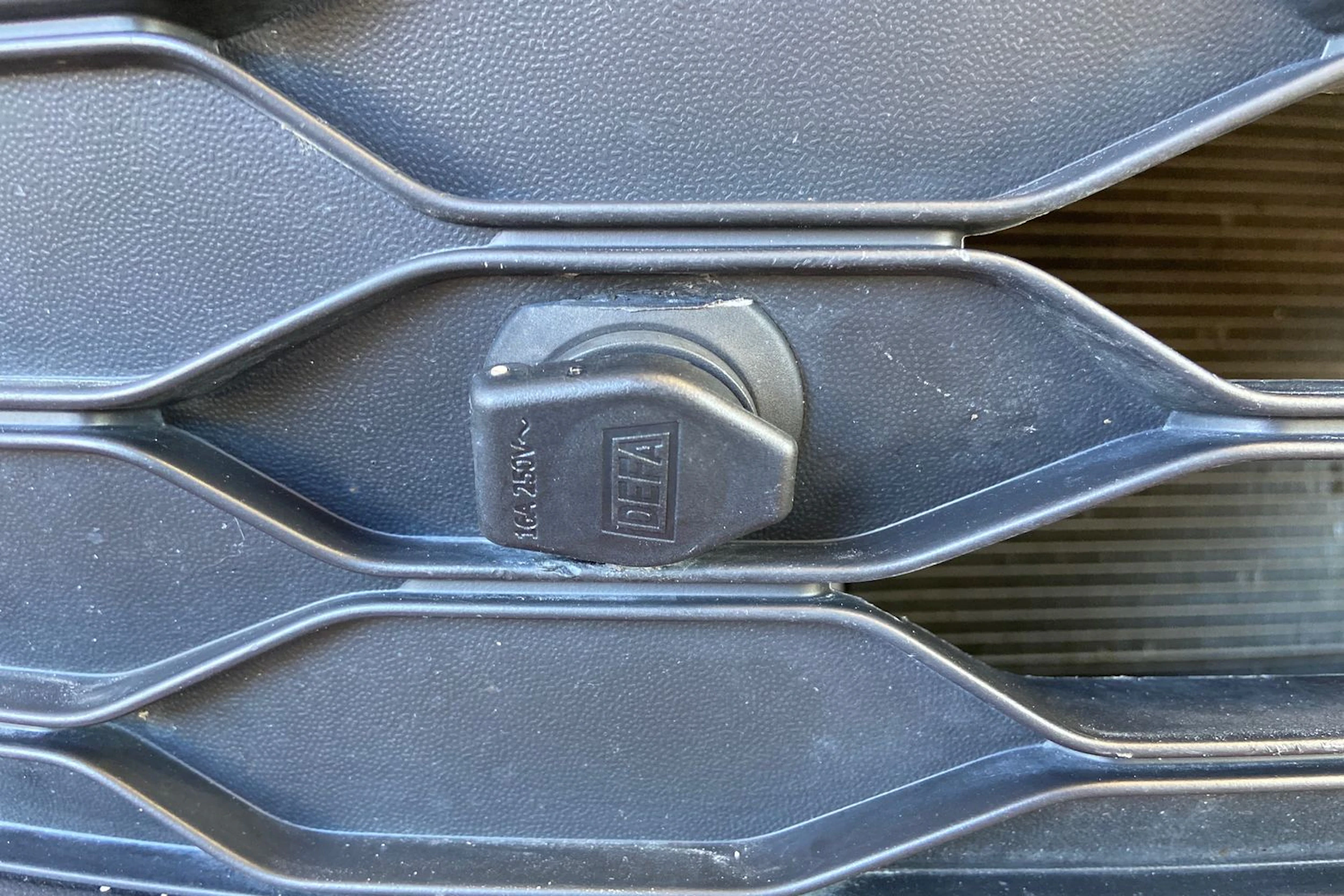 punainen Volkswagen Taigo 2023 kuva 15.
