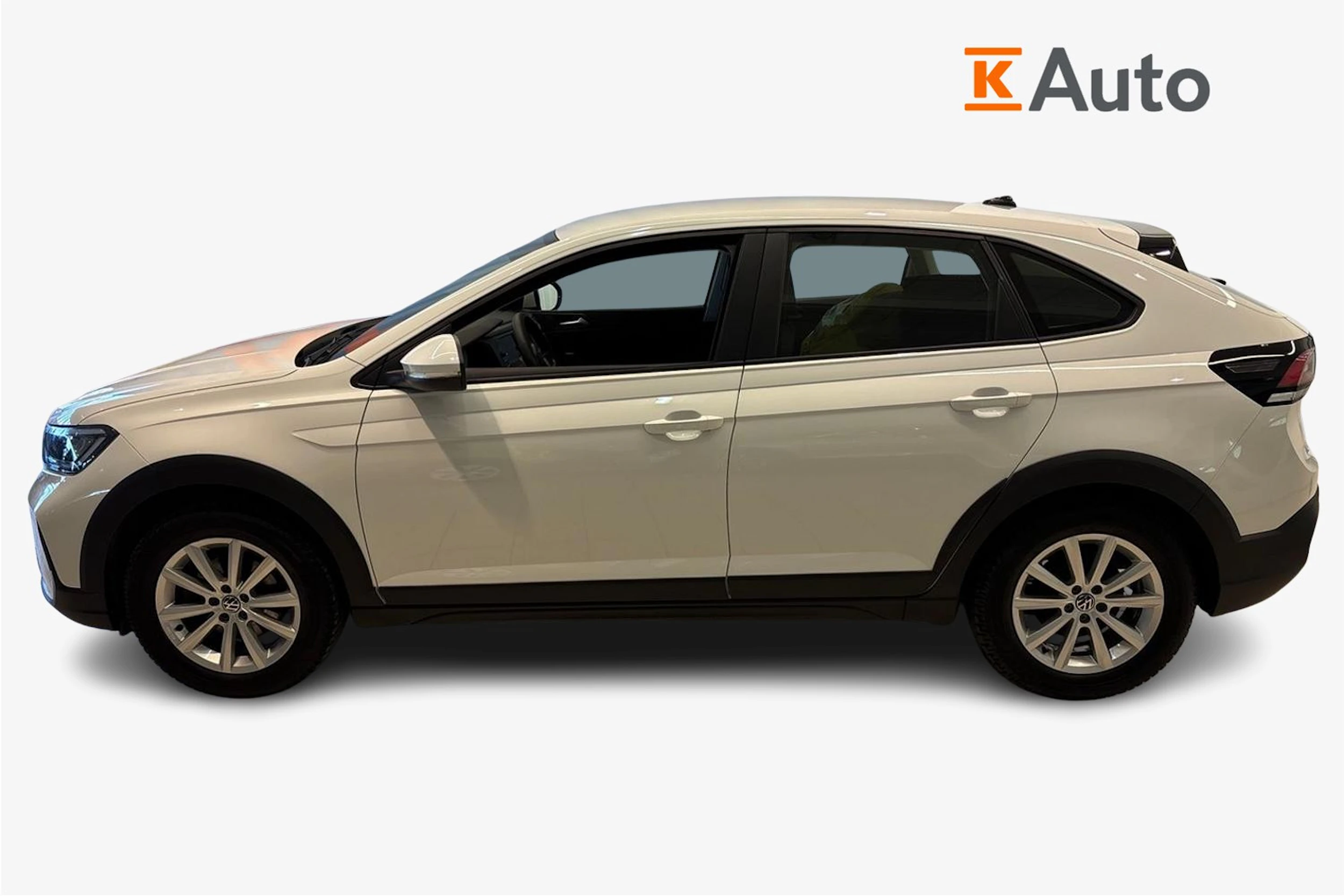 Valkoinen Volkswagen Taigo 2023 kuva 7.