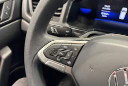 Valkoinen Volkswagen Taigo 2023 kuva 27.